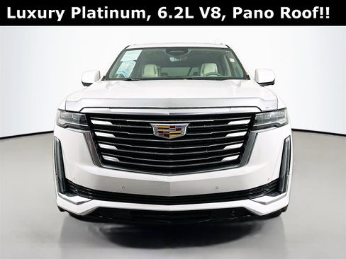 Used 2022 Cadillac Escalade ESV Premium Luxury Platinum image 2