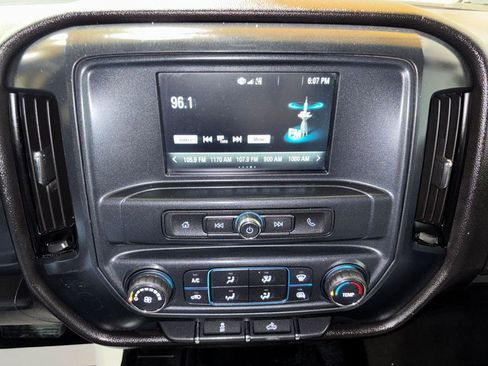 Used 2019 Chevrolet Silverado 2500 W/T w/ WT Convenience Package image 19