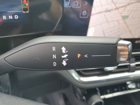 New 2026 Chevrolet Equinox EV LT image 24