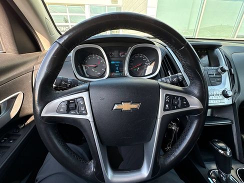 Used 2017 Chevrolet Equinox Premier w/ Enhanced Convenience Package FWD image 14