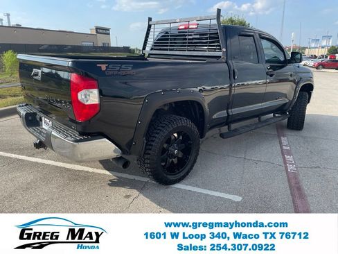Used 2018 Toyota Tundra SR5 w/ SR5 Upgrade Package AWD/4WD image 3