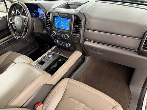 Used 2021 Ford Expedition Limited RWD image 53