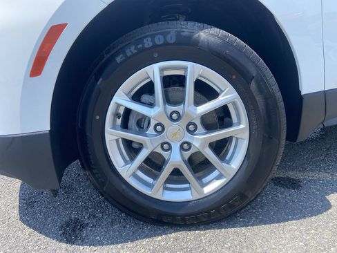 Used 2022 Chevrolet Equinox LT AWD/4WD image 32