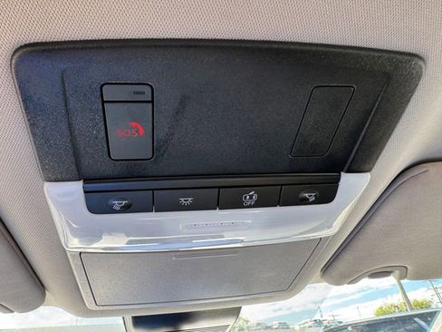 Used 2025 Nissan Altima 2.5 SV image 28