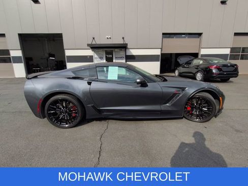 Used 2017 Chevrolet Corvette Z06 RWD image 14