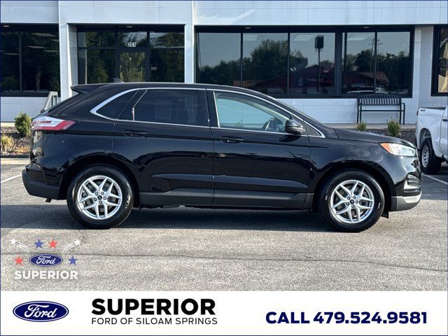 Used 2024 Ford Edge SEL AWD/4WD image 2