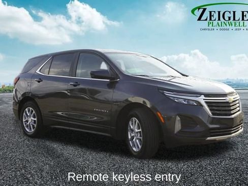 Used 2023 Chevrolet Equinox LT image 4