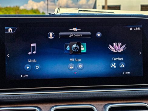 New 2026 Mercedes-Benz GLS 450 4MATIC image 15