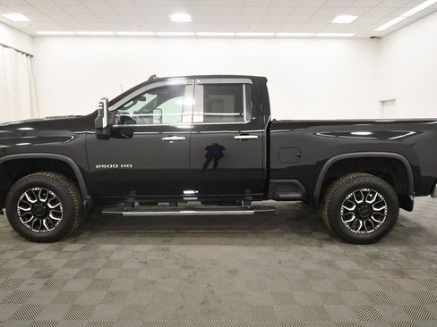 Used 2024 Chevrolet Silverado 2500 LTZ w/ LTZ Plus Package image 4