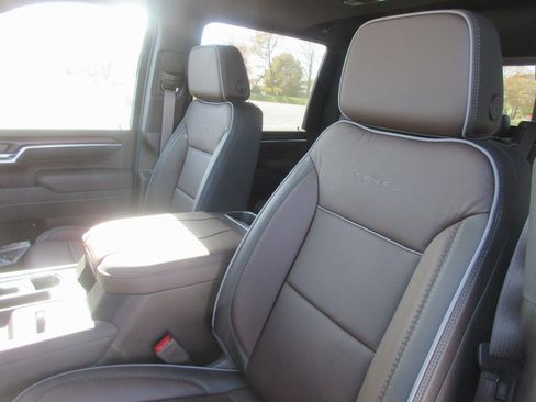 New 2026 GMC Sierra 2500 Denali image 14