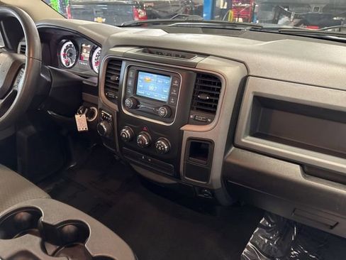 Used 2019 RAM 1500 Tradesman w/ Popular Equipment Group RWD image 14