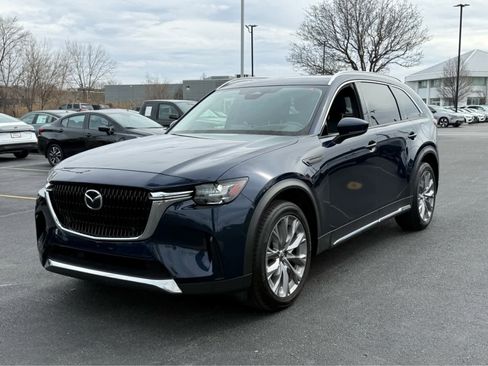 Used 2024 MAZDA CX-90 3.3 Turbo w/ Premium Package image 3