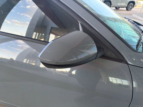 Used 2023 Hyundai Elantra SEL w/ Cargo Package FWD image 17
