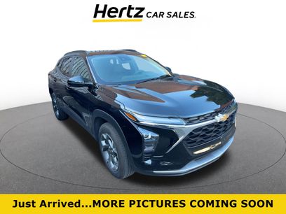 Used 2025 Chevrolet Trax LT