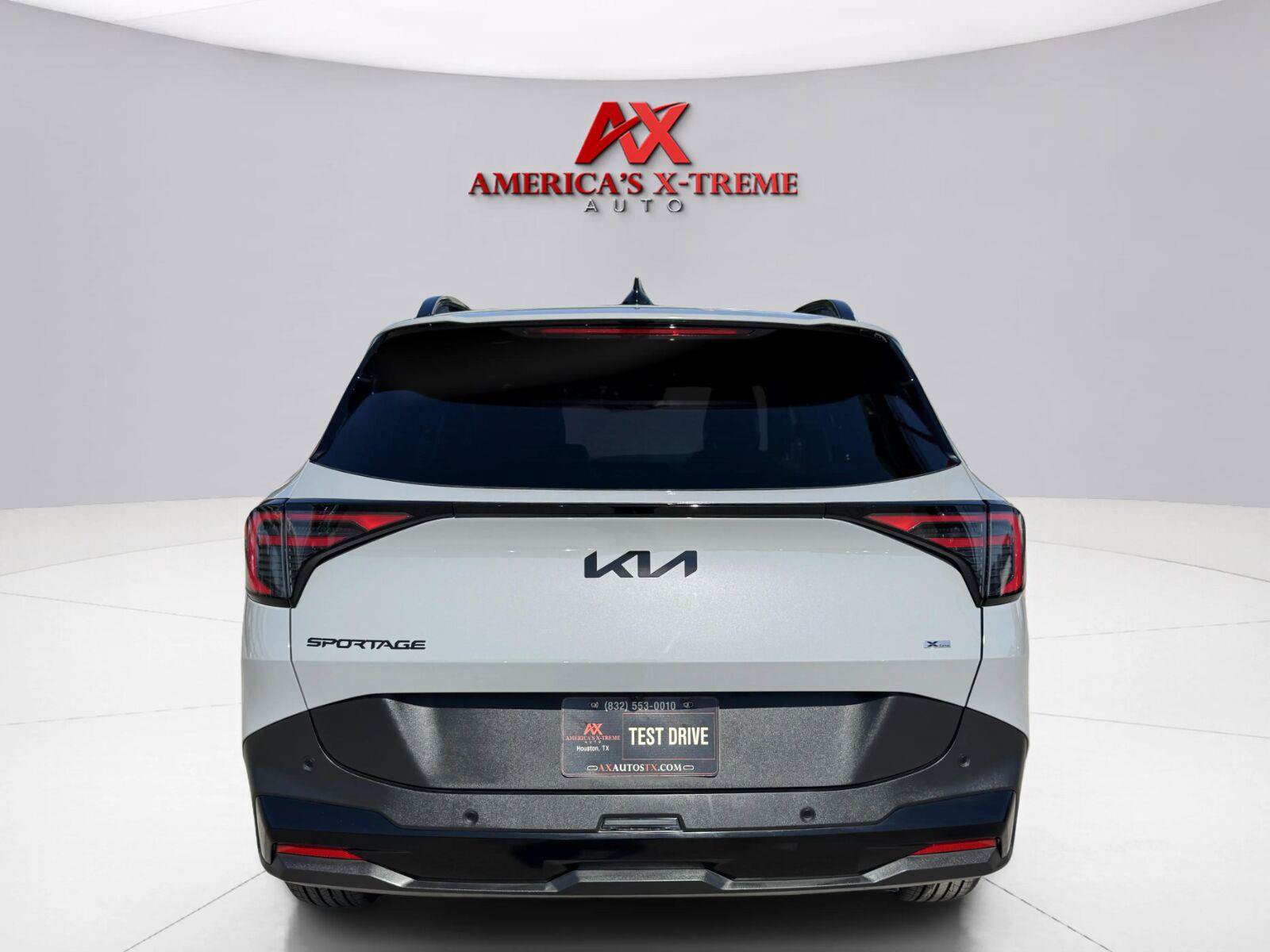 Used 2026 Kia Sportage X-Line w/ X-Line Technology Package AWD/4WD image 5