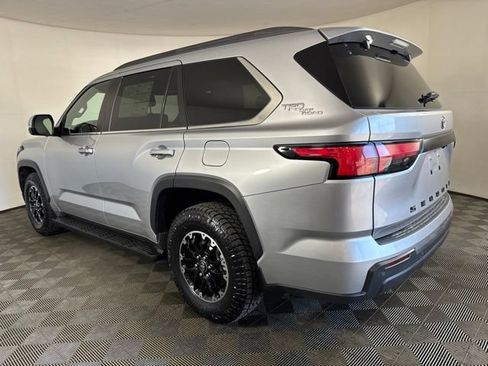 Used 2025 Toyota Sequoia SR5 w/ SR5 Premium Package AWD/4WD image 6