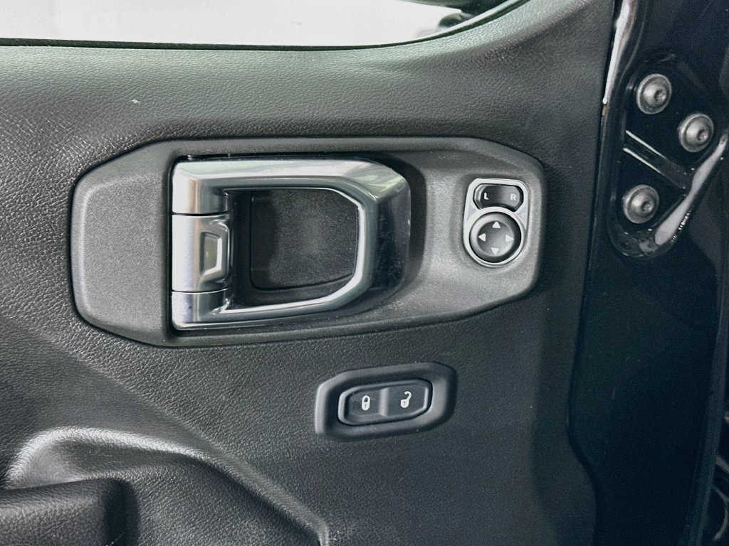 Certified 2025 Jeep Wrangler Unlimited Sport AWD/4WD image 27