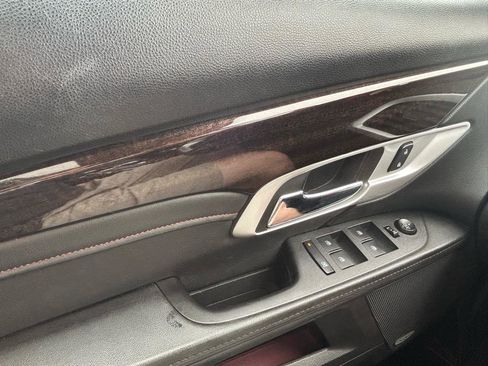 Used 2016 GMC Terrain Denali AWD/4WD image 28