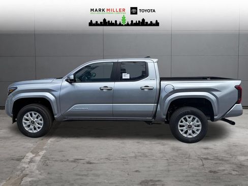 New 2026 Toyota Tacoma SR5 AWD/4WD image 2