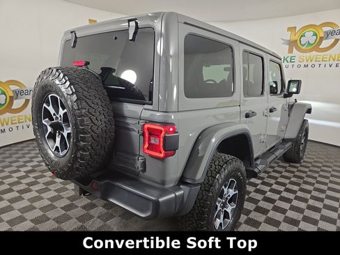 Used 2022 Jeep Wrangler Unlimited Rubicon w/ LED Lighting Group image 9