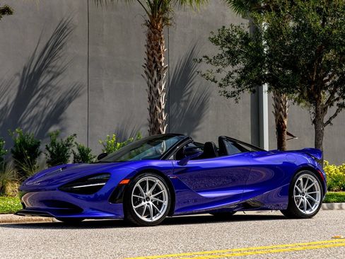 New 2026 McLaren 750S Spider RWD image 18