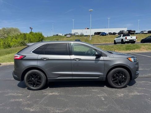 Used 2023 Ford Edge SEL AWD/4WD image 2