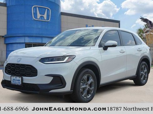 New 2026 Honda HR-V LX image 1