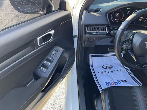 Used 2024 Honda Civic Sport image 2