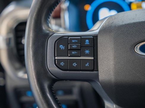 Used 2023 Ford F150 Lariat w/ Equipment Group 502A High image 37