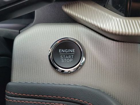 Used 2025 Ford Explorer Active RWD image 20