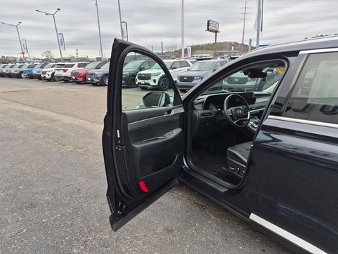 Used 2023 Hyundai Palisade SEL image 8