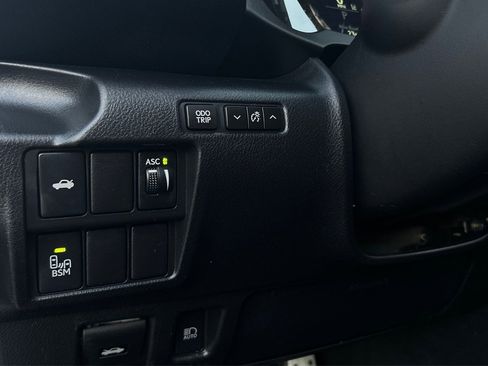 Used 2017 Lexus IS 200t F Sport w/ F Sport Package image 39