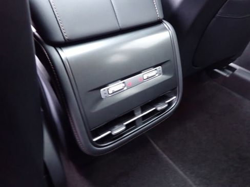 New 2026 Lincoln Nautilus Reserve image 18