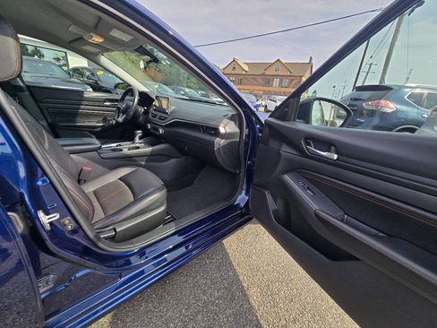 Used 2021 Nissan Altima 2.5 SR FWD image 19