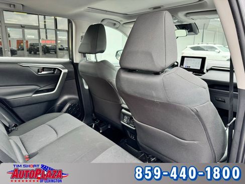 Used 2024 Toyota RAV4 XLE AWD/4WD image 37