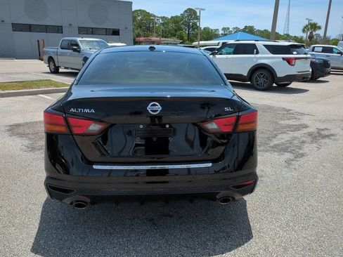 Used 2021 Nissan Altima 2.5 SL FWD image 5