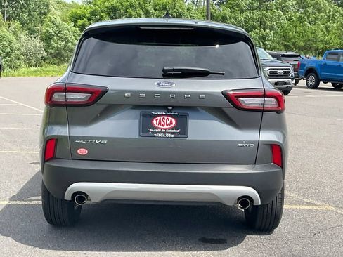 Used 2025 Ford Escape Active AWD/4WD image 25