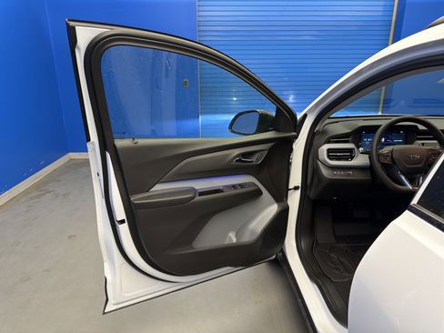 New 2027 Chevrolet Bolt RS FWD image 10