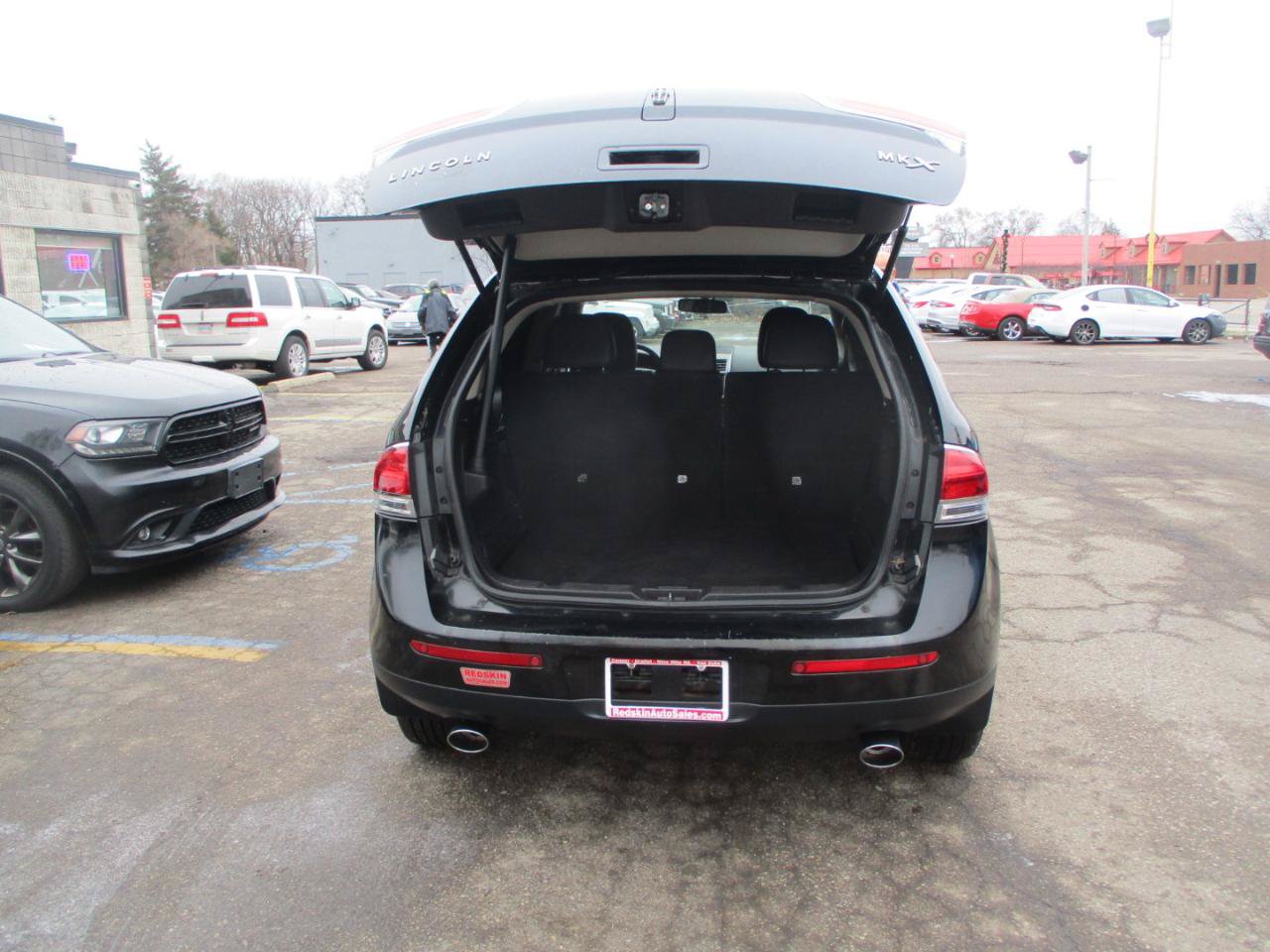 Used 2012 Lincoln MKX FWD image 7