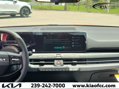 New 2026 Kia K4 FWD image 17