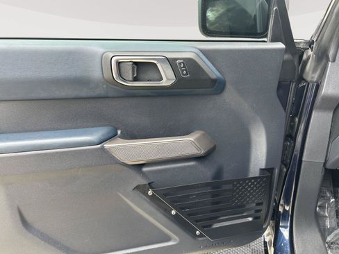 Used 2021 Ford Bronco Outer Banks AWD/4WD image 17