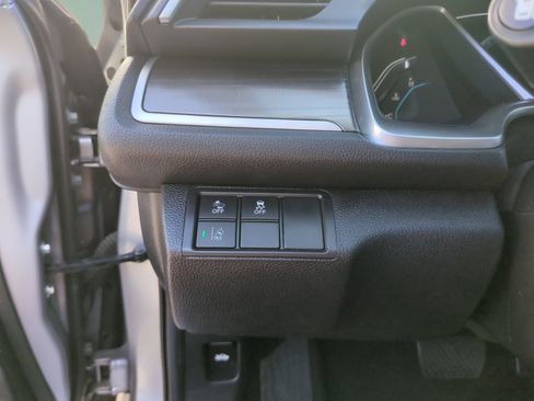 Certified 2020 Honda Civic EX image 14