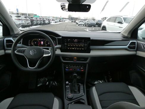 New 2026 Volkswagen Taos SEL image 2