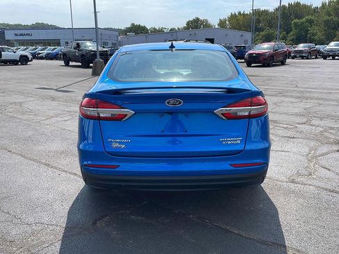 Used 2019 Ford Fusion Titanium FWD image 4