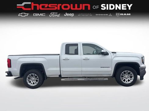 Used 2017 GMC Sierra 1500 SLE w/ SLE Value Package image 6