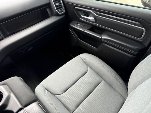 Used 2024 RAM 1500 Lone Star image 16