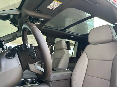 New 2026 GMC Yukon XL Elevation w/ Elevation Premium Package image 15