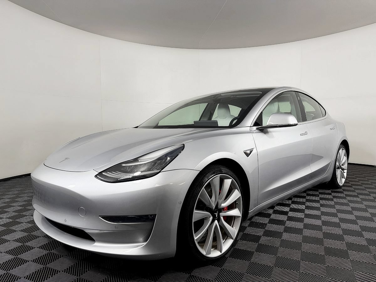 Used 2018 Tesla Model 3 Long Range AWD/4WD image 2