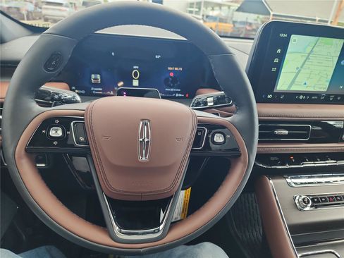 New 2026 Lincoln Aviator Reserve image 34