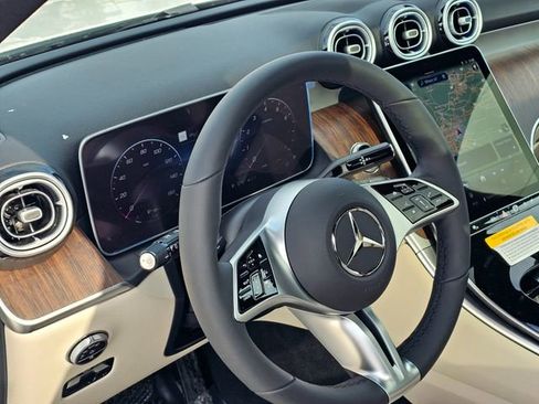 New 2026 Mercedes-Benz GLC 300 GLC 300 image 14